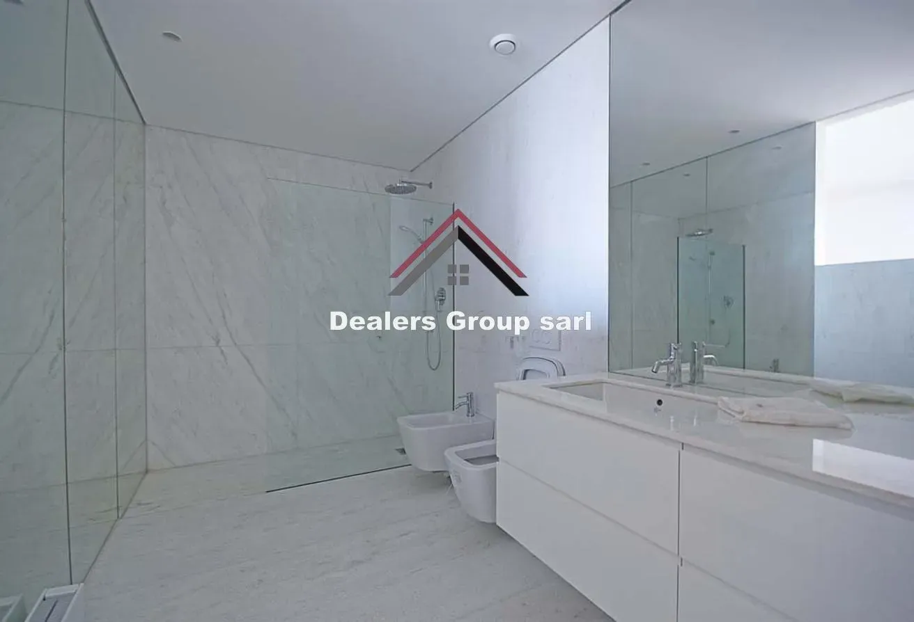 Private Terrace I Modern Apartment for Sale in Clemenceau — photo 5