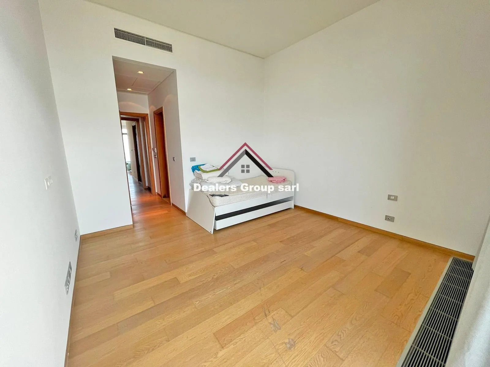 Presitgious Modern Apartment for Sale in Achrafieh — photo 5