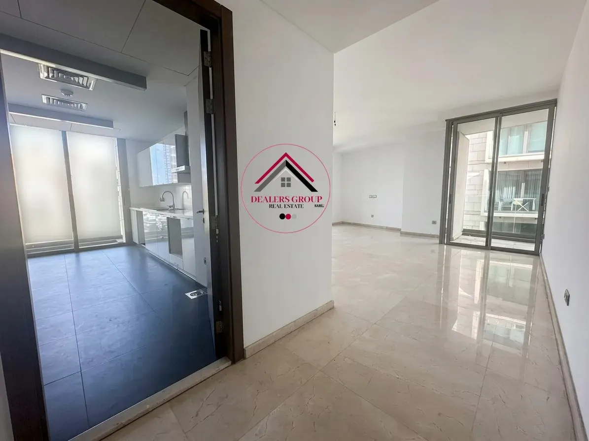 Deluxe Apartment with Part Sea View for Sale in Donwtown Beirut — photo 4