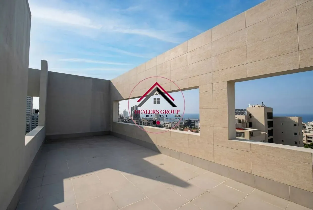 Achrafieh Luxury Apartment with Sea Views & Rooftop — photo 4
