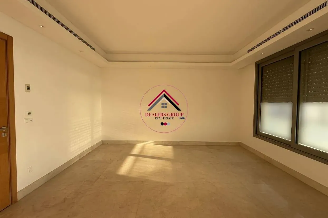 Sea View Deluxe Apartment for Sale in Ras Beirut — photo 4