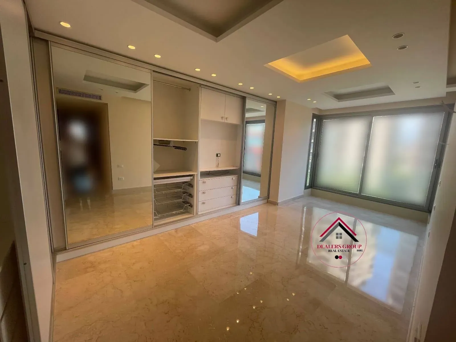 Prime Location Apartment for Sale in Unesco – Beirut — photo 2