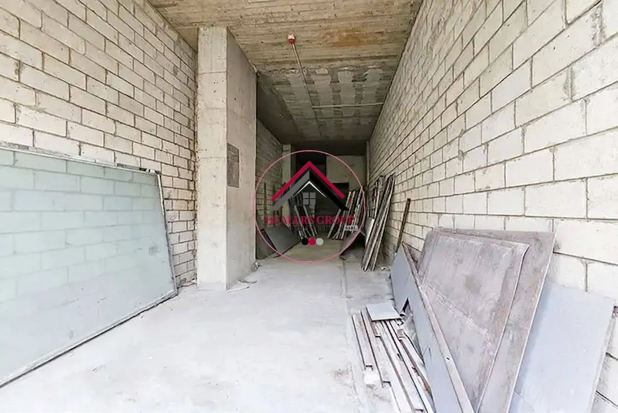 Core & Shell Prime Location shop for Sale in Downtown Beirut — photo 3