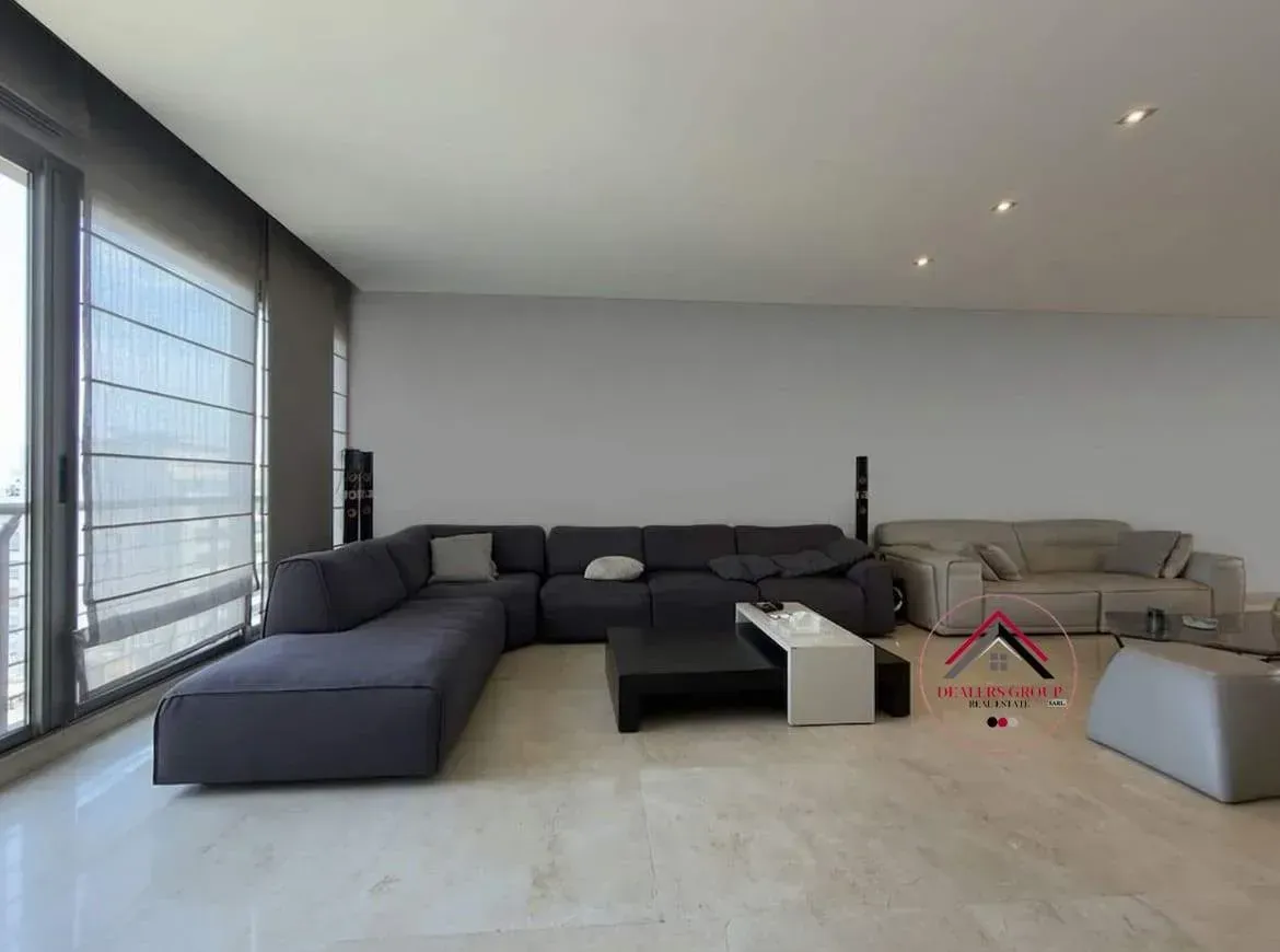 Prime Location High Floor apartment for Sale in Hamra – Ras Beirut — photo 2