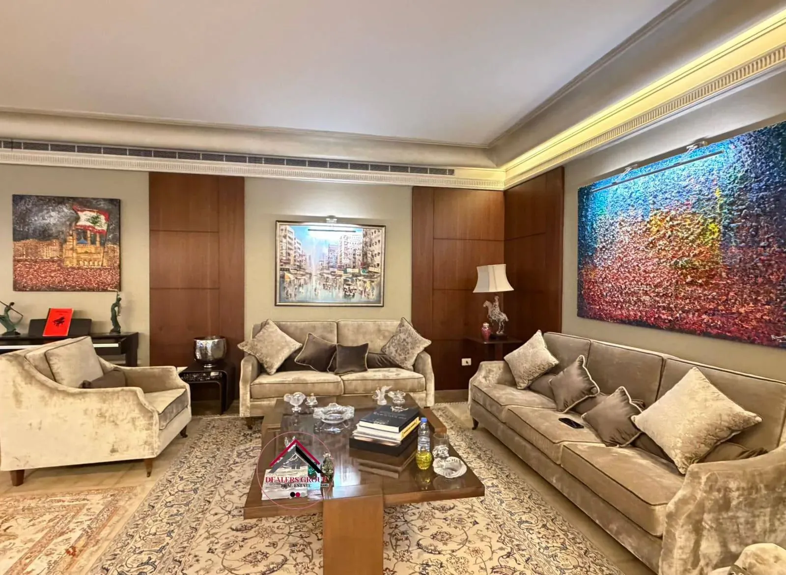 Prime Location Spacious Apartment for Sale in Ain el-Tineh, Beirut — photo 2