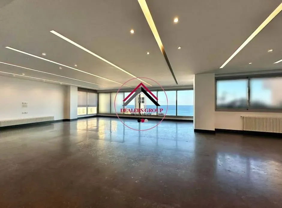 Sea View Deluxe Apartment for Sale in Clemenceau – Beirut — photo 2