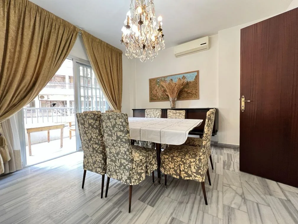 Apartment for Rent in Achrafieh, Remeil, Lebanon — photo 2