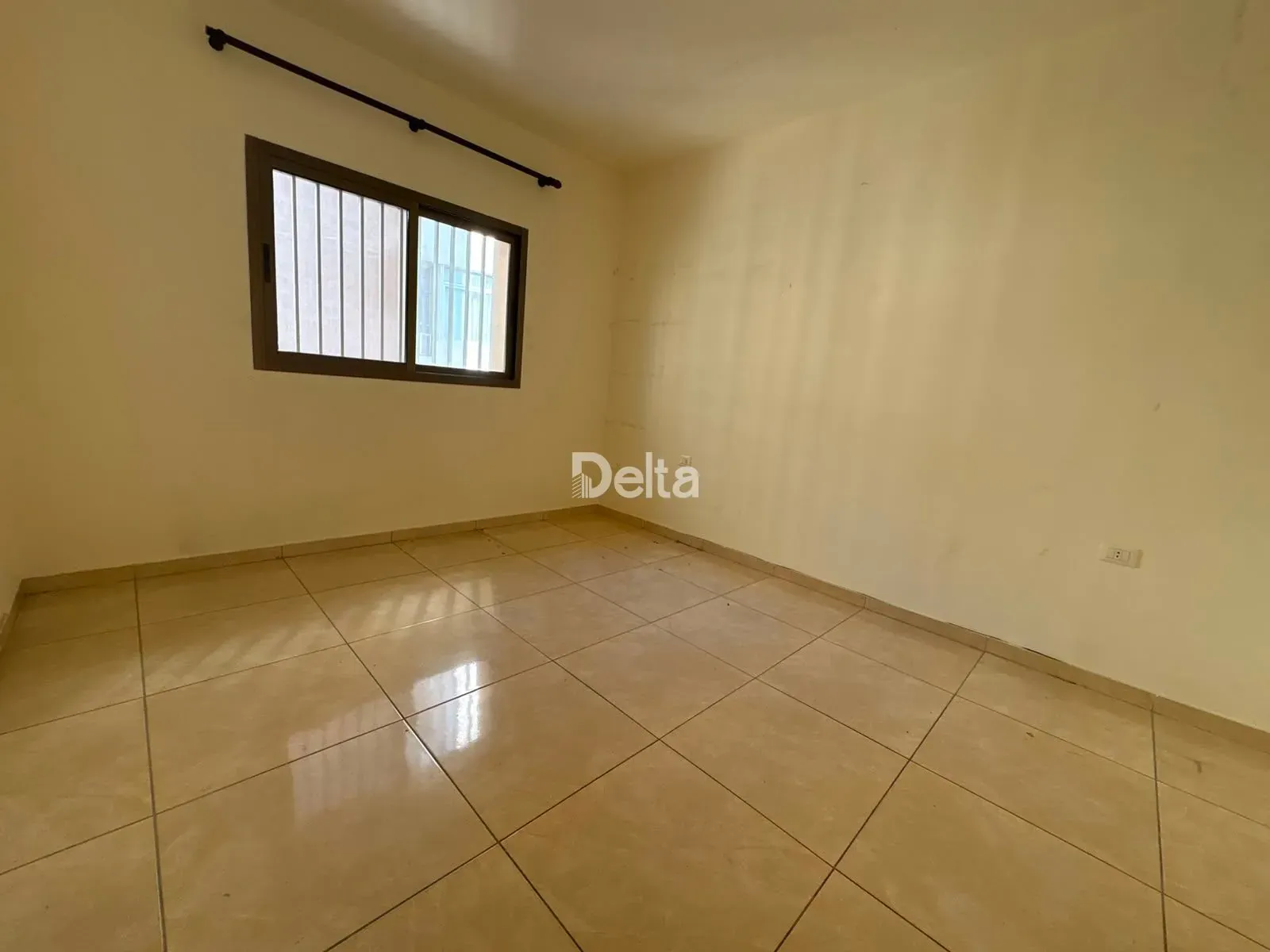 Apartment for Rent in Al Zarif, Beirut / 3 BR — الصورة 3
