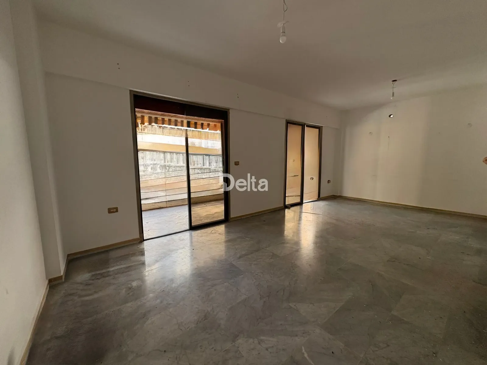 Apartment for Rent in Al Zarif, Beirut / 3 BR — الصورة 2