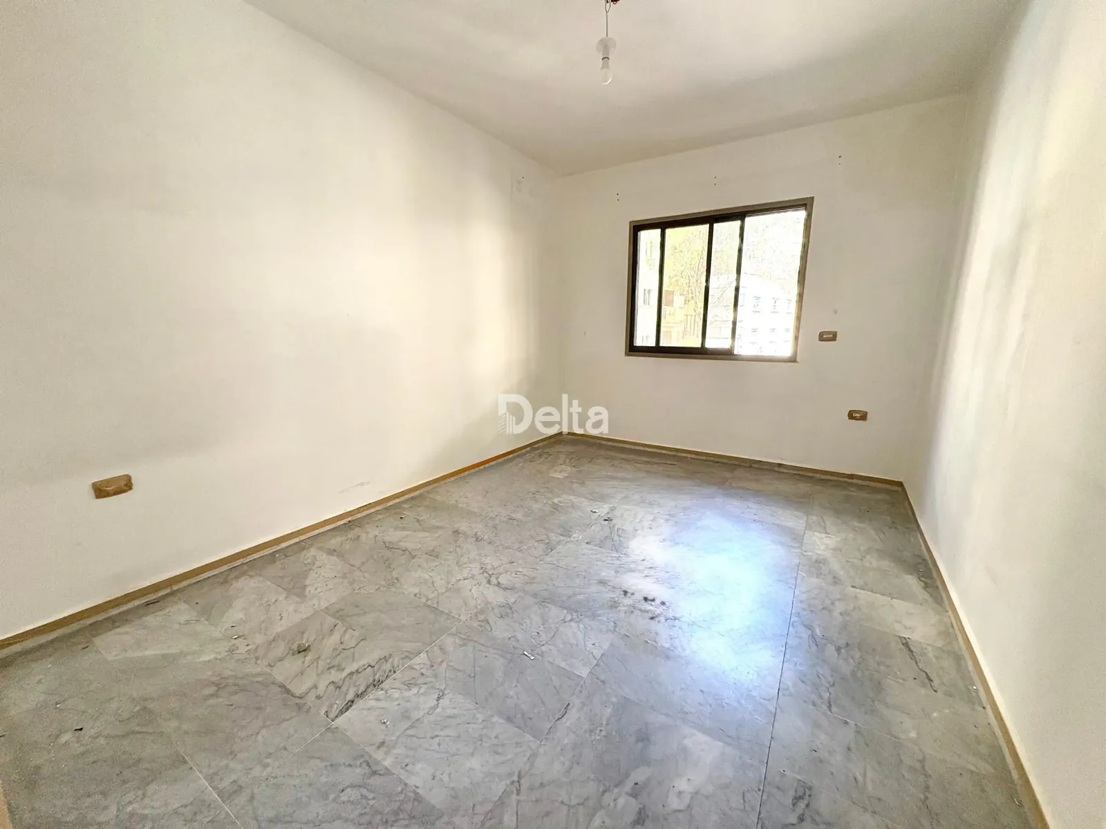 Apartment for Rent in Al Zarif, Beirut / 3 BR — الصورة 4