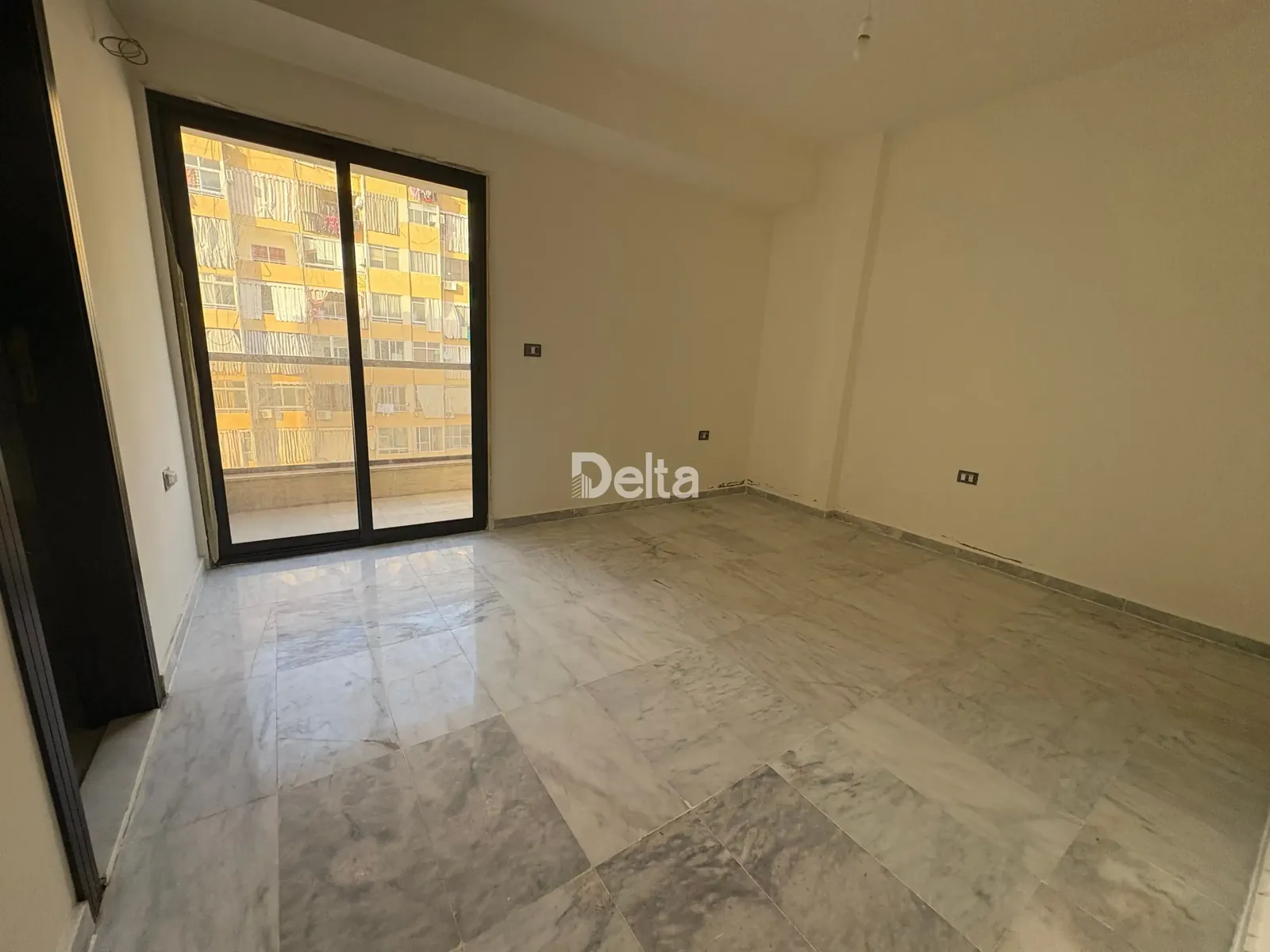 Apartment for Sale in Nowayri, Beirut – 3 BR, 160 sqm, Prime Location & Near Supermarkets — photo 2