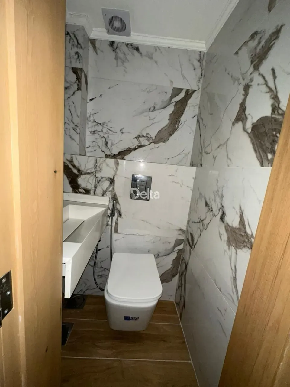 Apartment for Rent in Verdun, Beirut – 4 BR, 245 sqm, Concierge & Elevator — الصورة 2