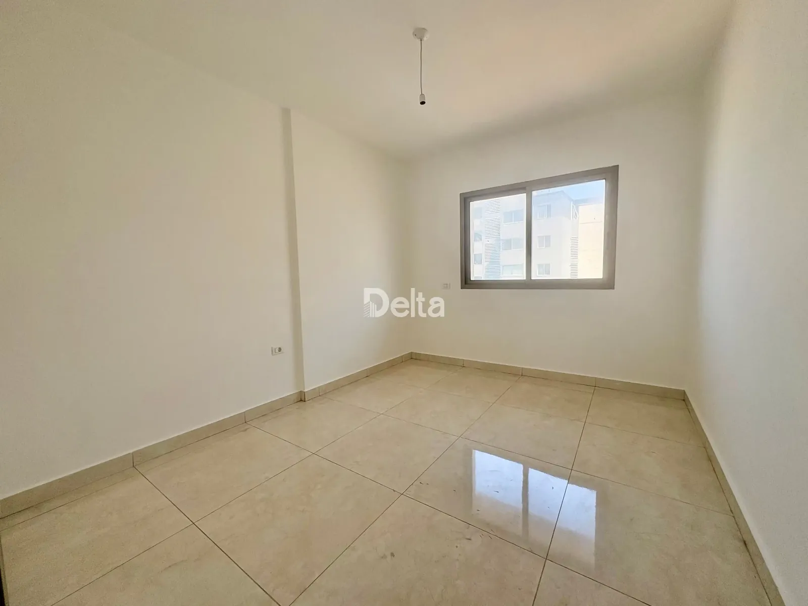 Apartment for Sale in Ras Al Nabaa mhamad hout, Beirut / 3BR — photo 3