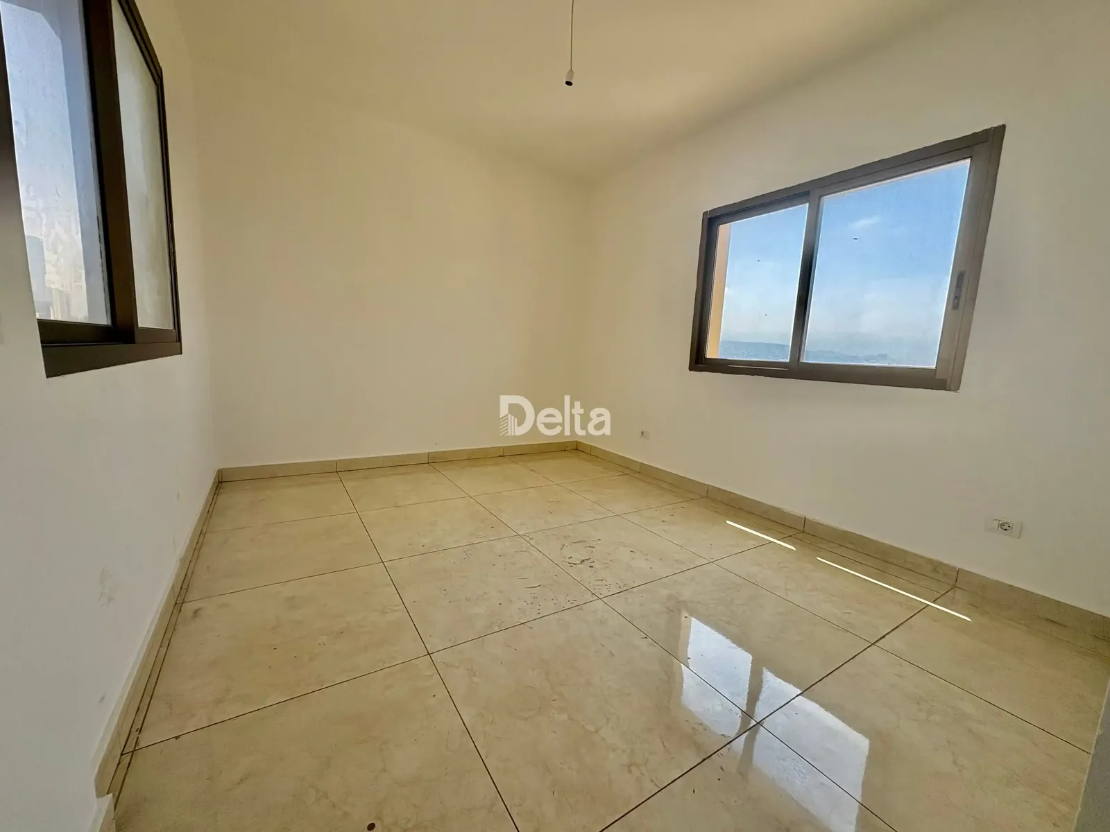 Apartment for Sale in Ras Al Nabaa mhamad hout, Beirut / 3BR — photo 4