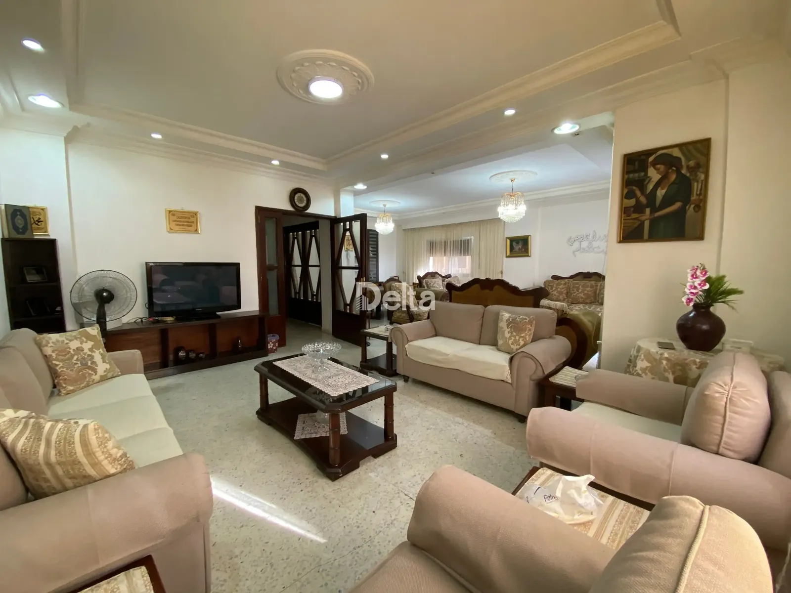 Apartment for Sale in Dawhet Aaramoun, Aley / 3BR — photo 2
