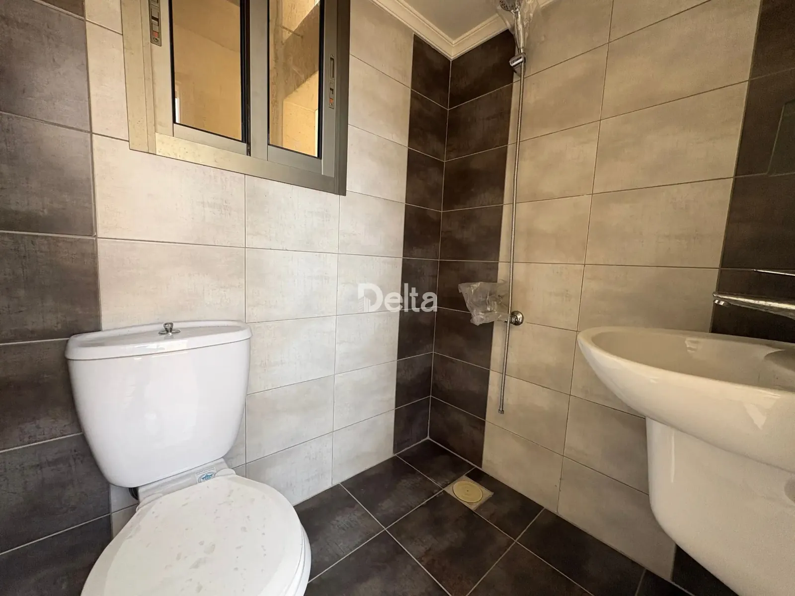 Apartment for Sale in Al Zarif, Beirut / 3BR — photo 2