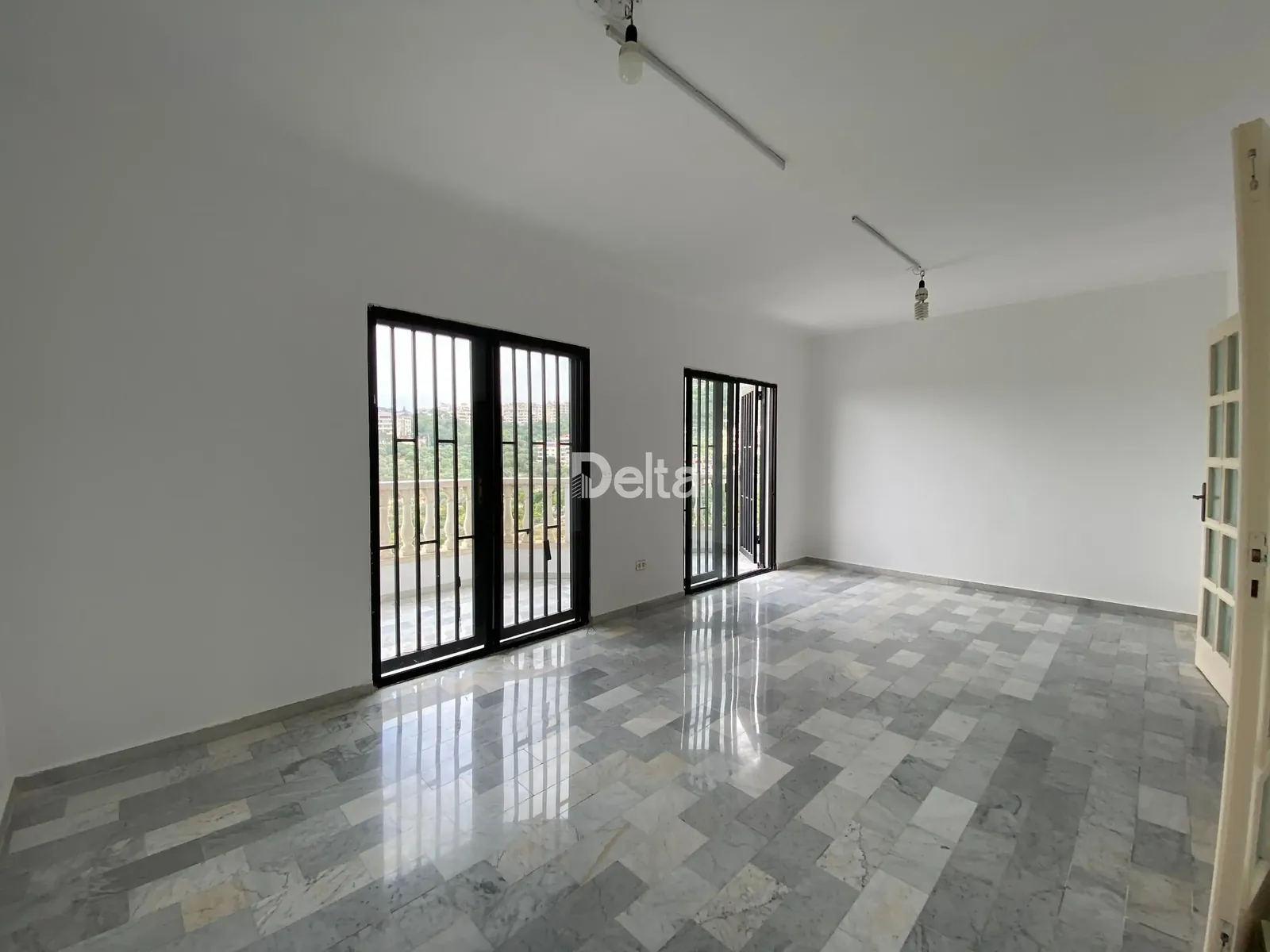 Apartment for Sale in Bchamoun, Aley / 3BR — الصورة 2