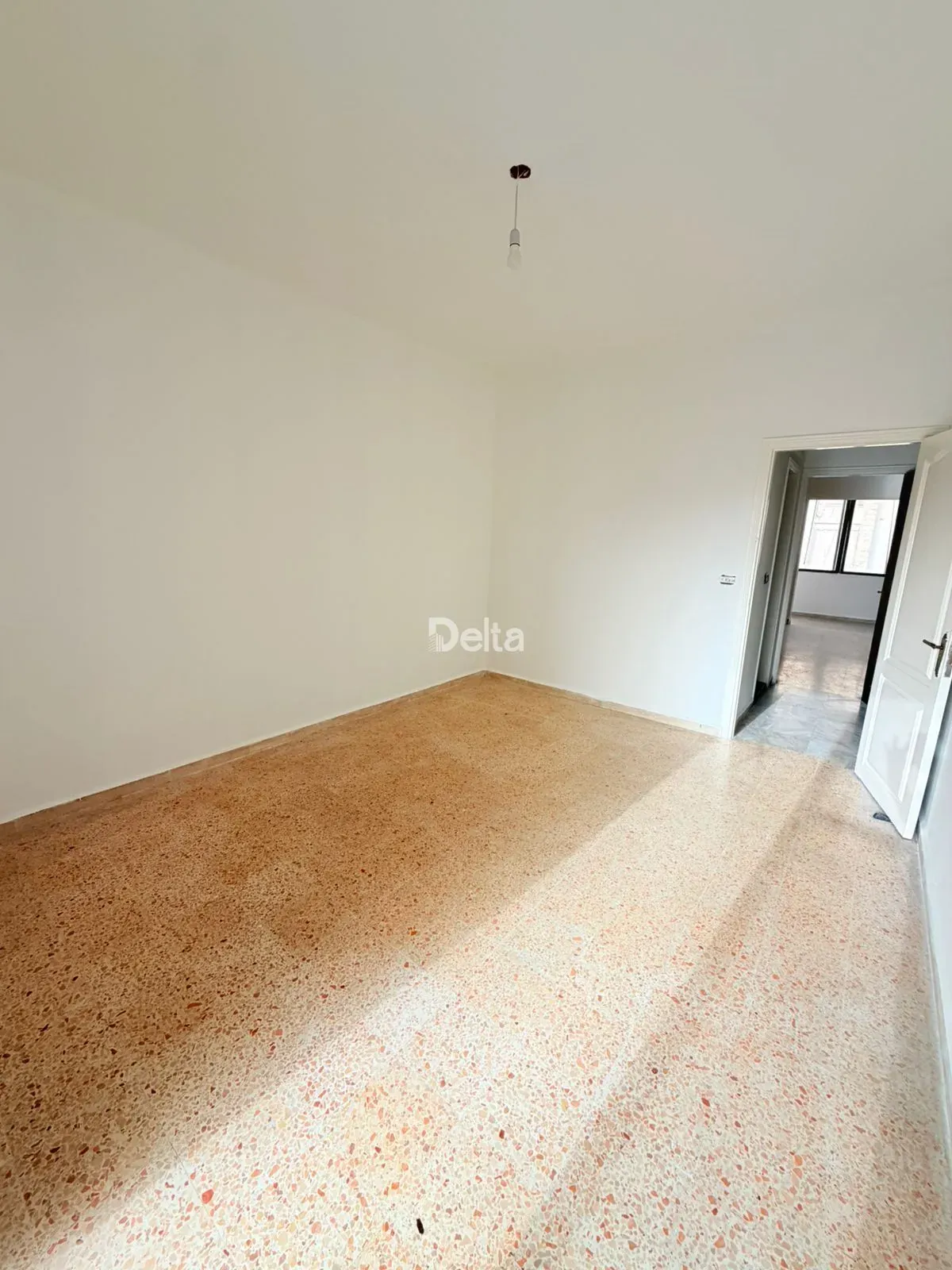 Apartment for Sale in Bchamoun, Aley – 2 BR, 120 sqm, Sea View & Mountain View — الصورة 2
