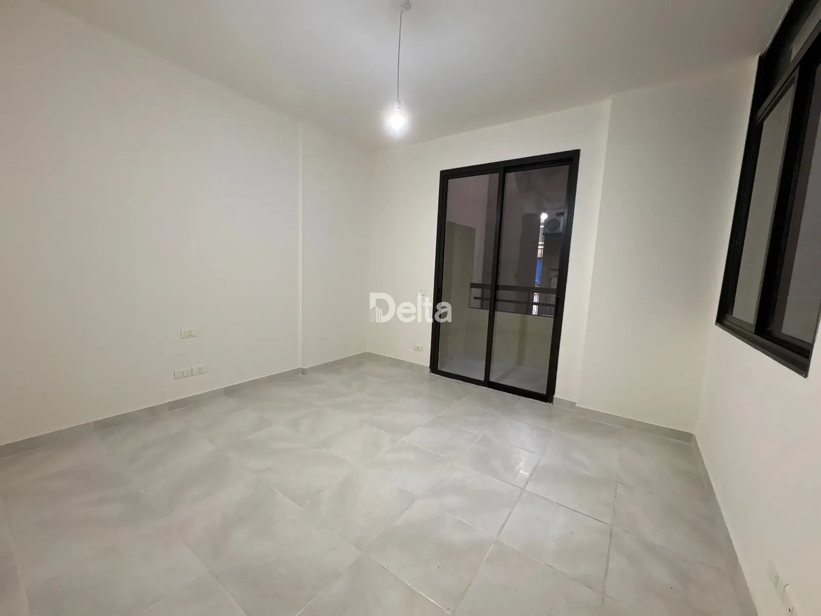 Apartment for Sale in Al Zarif, Beirut – 3 BR, 167 sqm, High Ceiling & Prime Location — photo 2