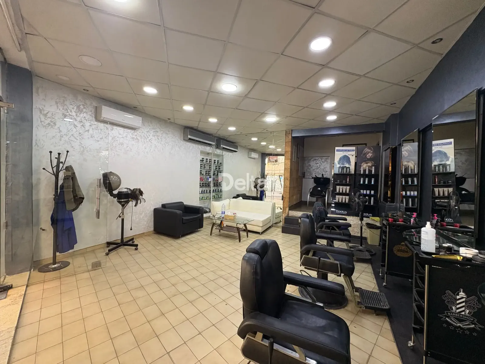 Commercial Space for Rent in Hamra, Beirut – 50 sqm — الصورة 2