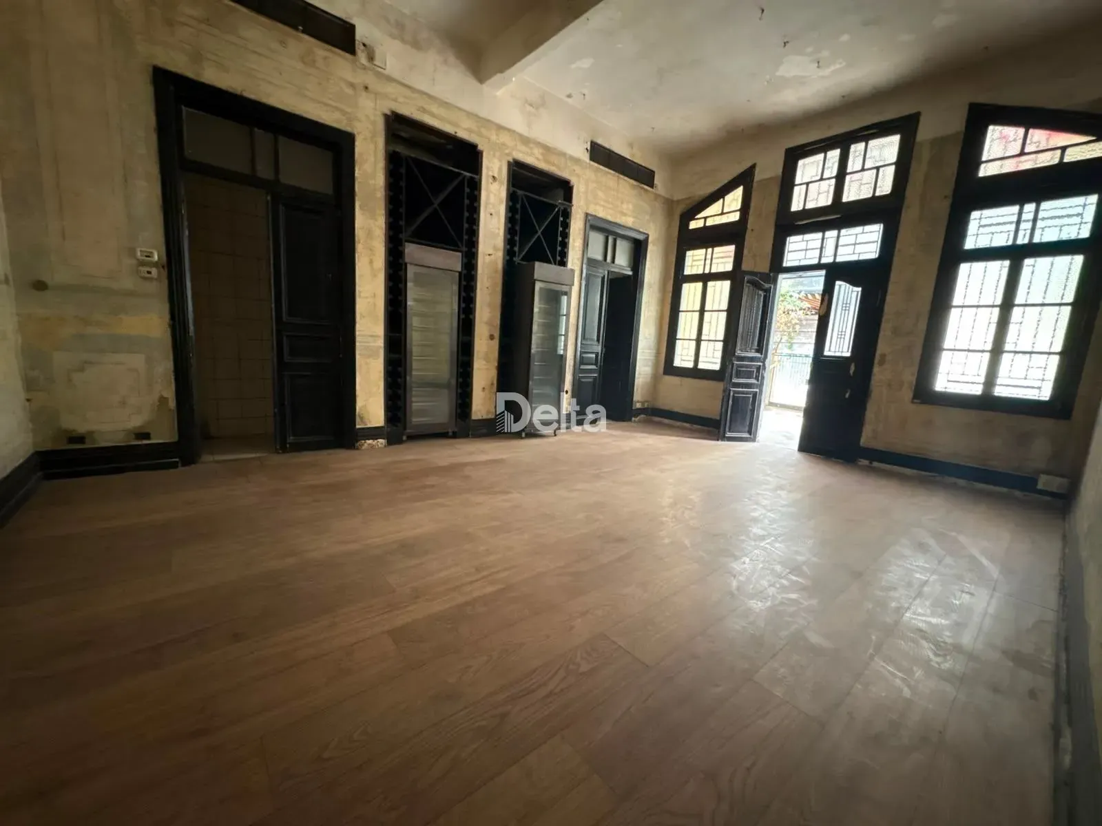 Commercial Space for Rent in Badaro, Beirut – 340 sqm — الصورة 3