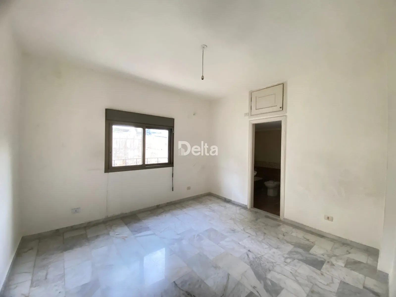 Apartment for Sale in Khaldeh, Aley – 3 BR, 210 sqm, Sea View & Mountain View — photo 5