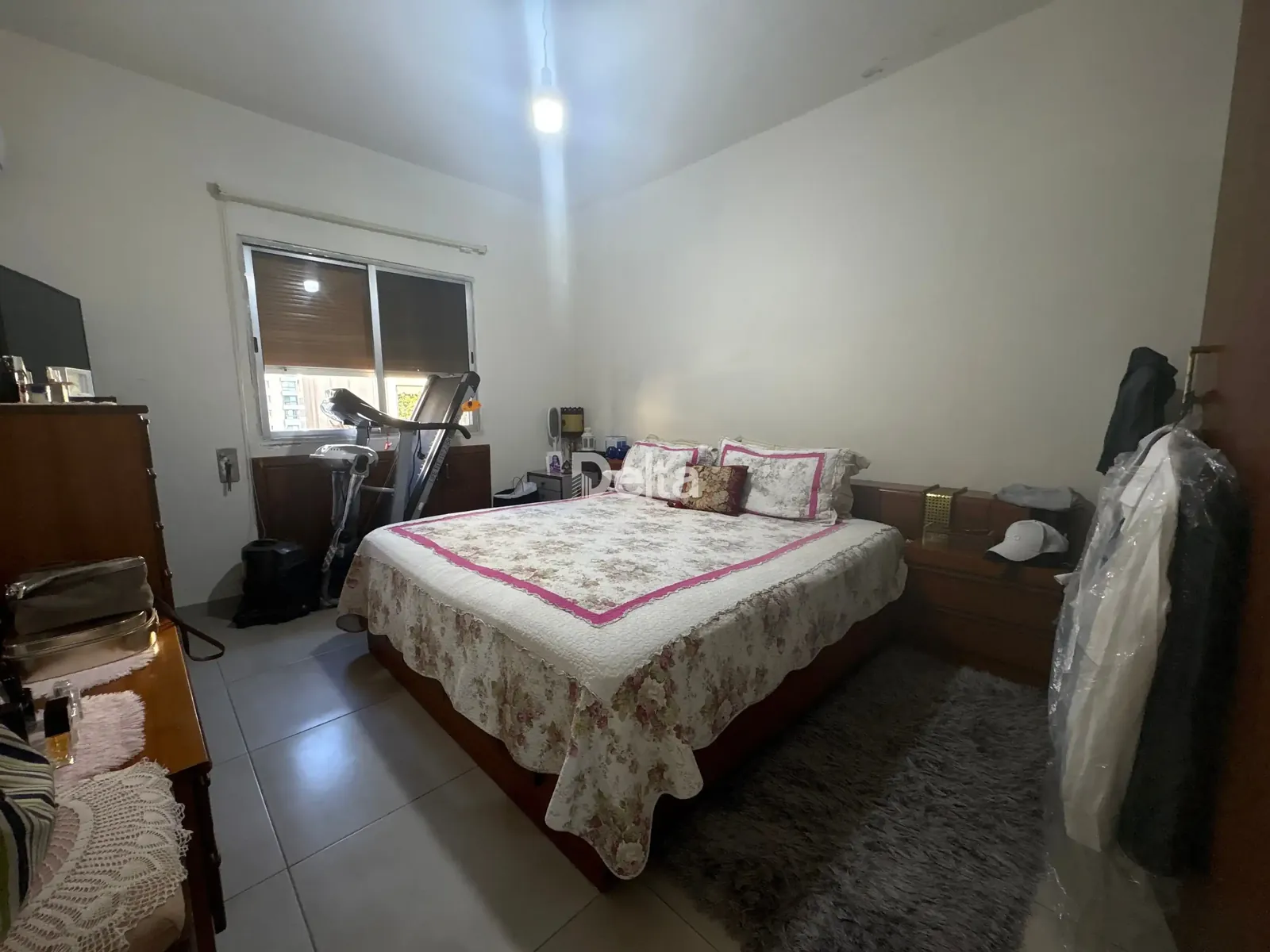 Apartment for Sale in Mar Elias, Beirut / 2BR — photo 4