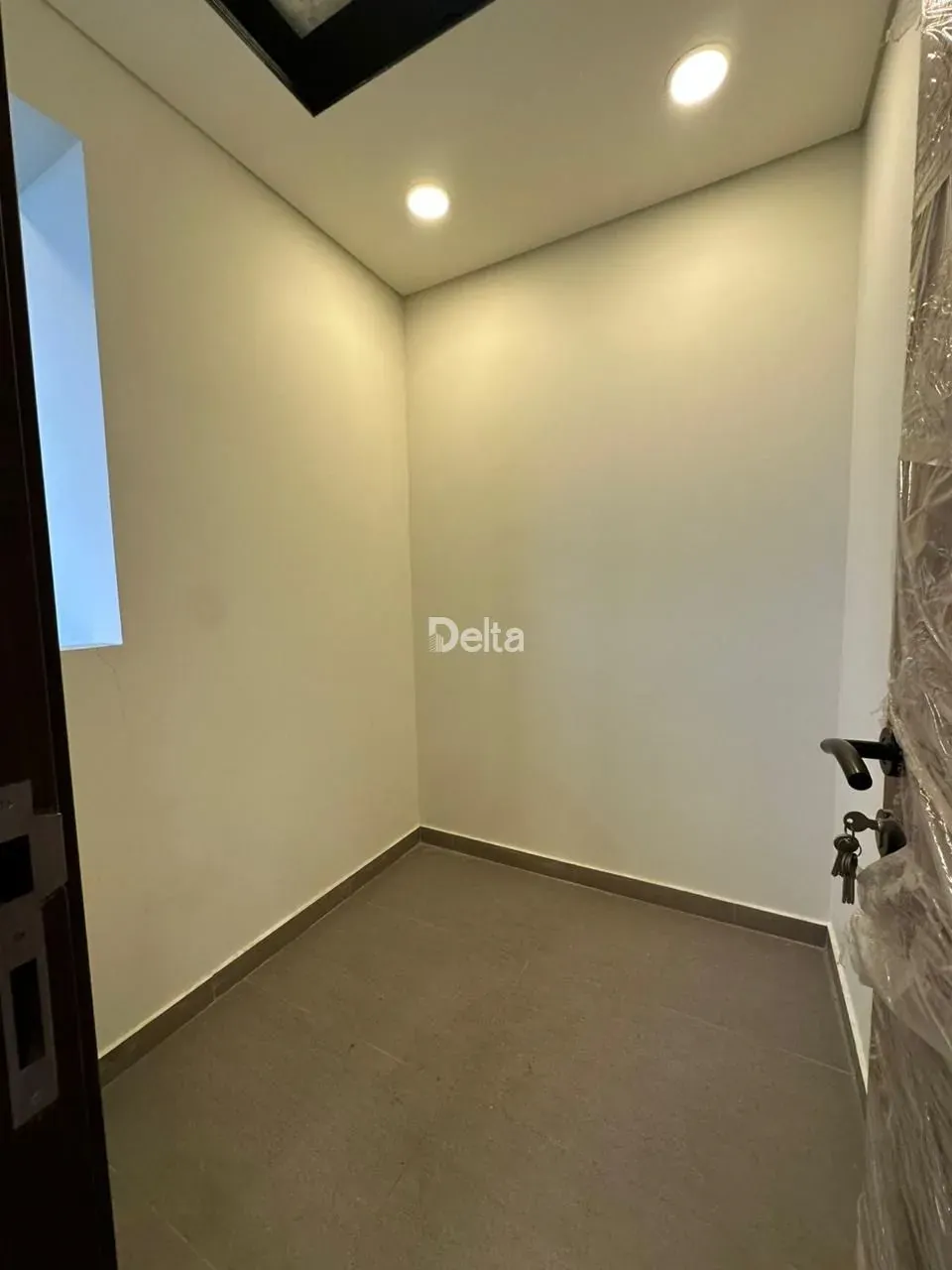 Apartment for Sale in Spears, Beirut – 3 BR, 225 sqm, Garden & Central A/C & heating — photo 4