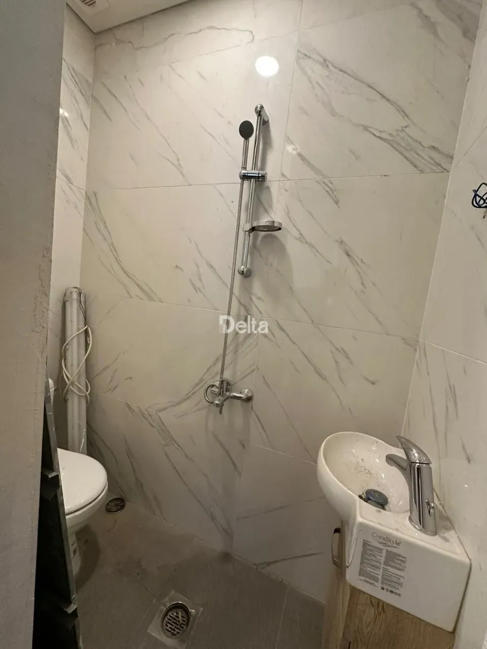 Apartment for Sale in Spears, Beirut – 3 BR, 225 sqm, Garden & Central A/C & heating — photo 5