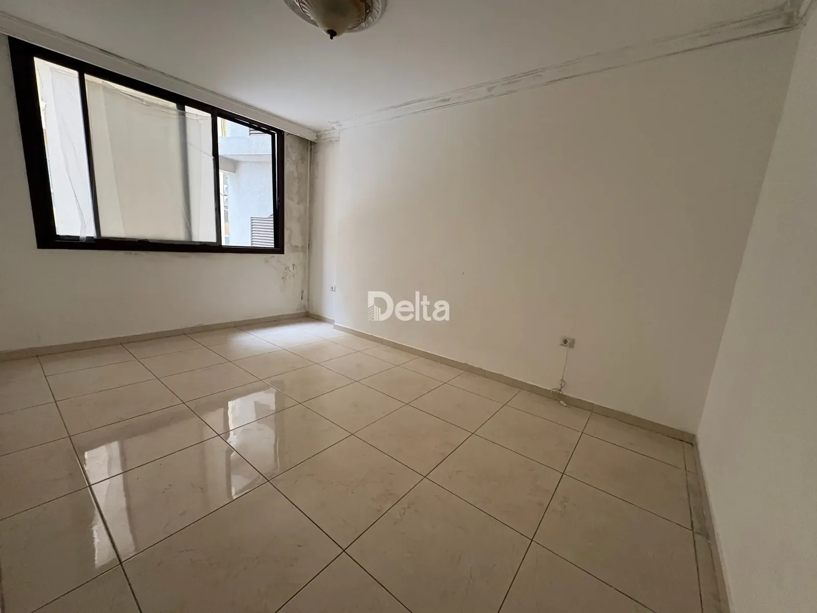 Apartment for Rent in Verdun, Beirut – 2 BR, 130 sqm, Prime Location & Near Supermarkets — الصورة 2