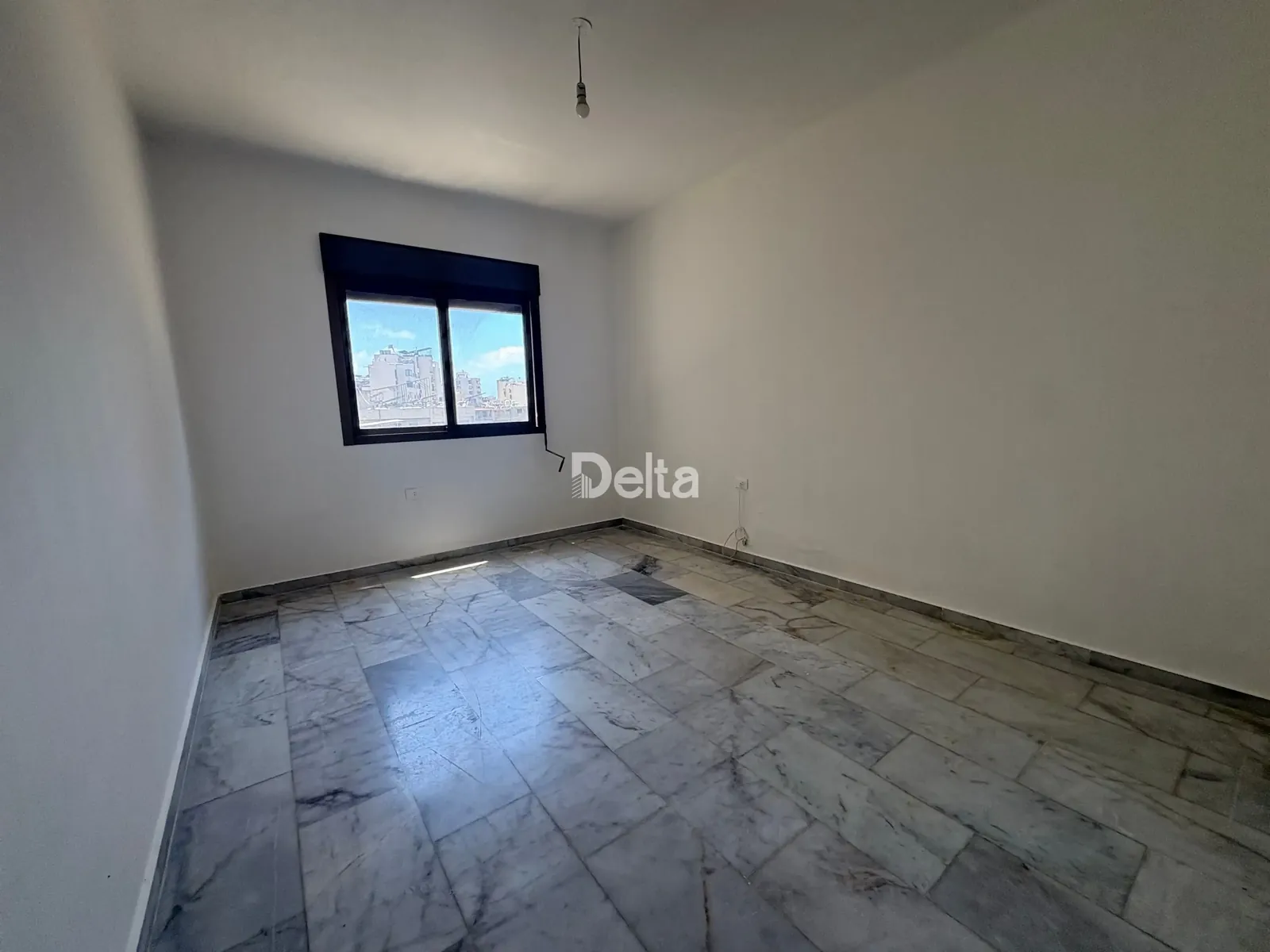 Apartment for Rent in Ras Al Nabaa, Beirut / 3 BR — photo 5