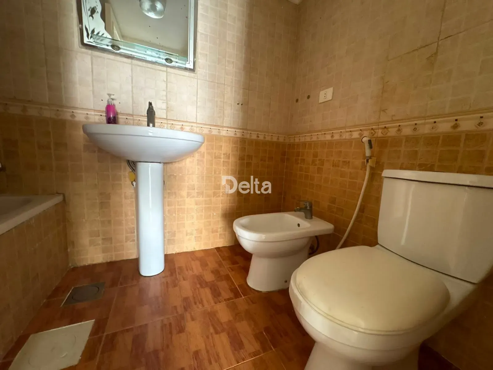 Apartment for Rent in Al Zarif, Beirut / 3 BR — photo 5