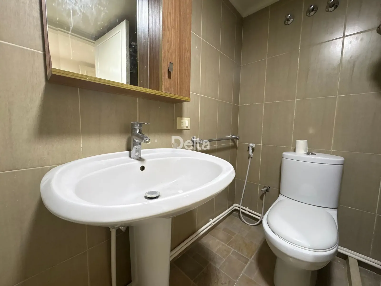 Apartment for Sale in Mar Elias, Beirut / 3BR — photo 5