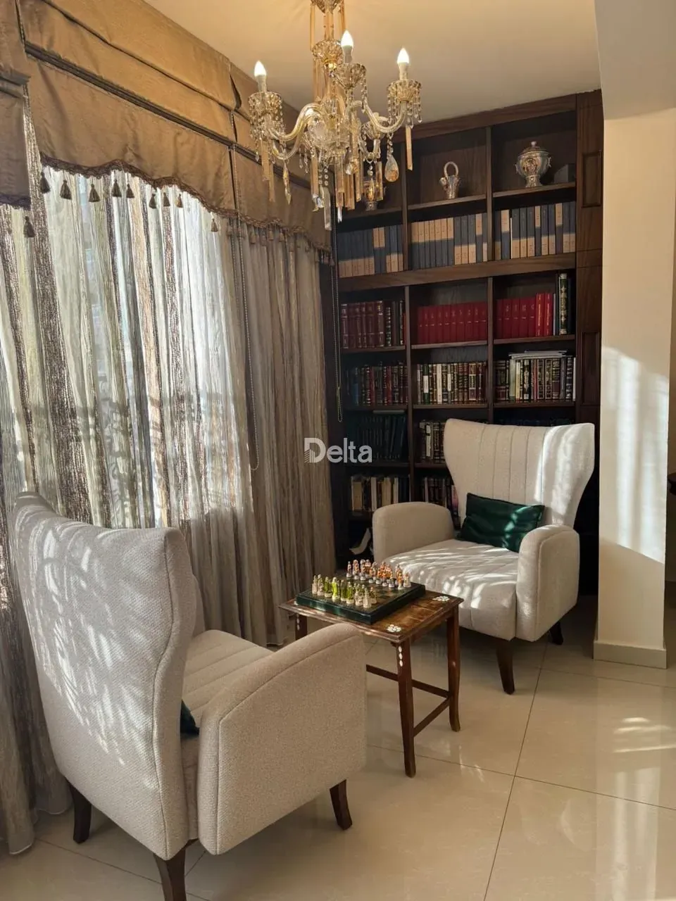 Apartment for Rent in Ras Al Nabaa, Beirut – 3 BR, 160 sqm, Private Entrance & High Ceiling — الصورة 4