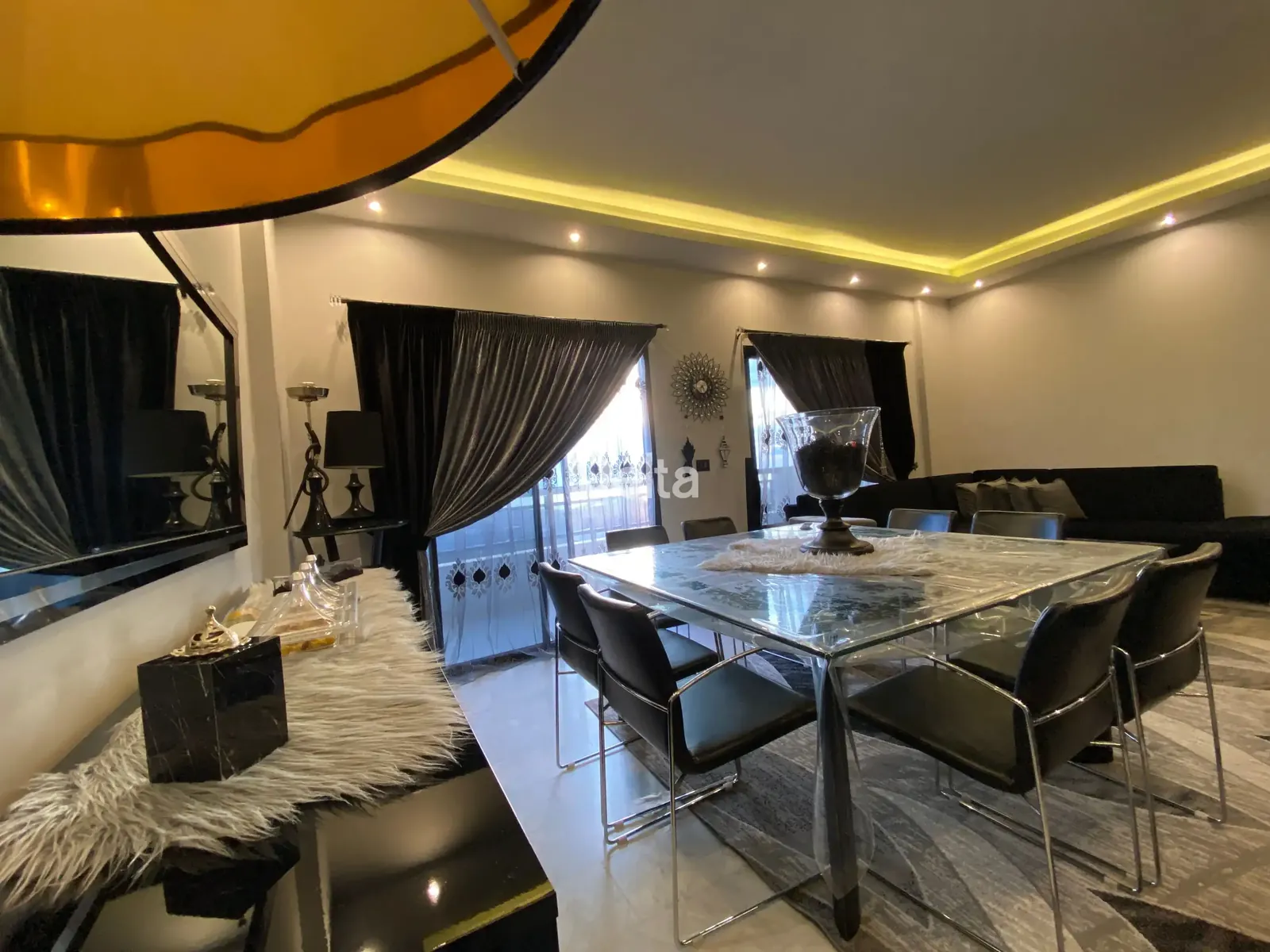Apartment for Sale in Bchamoun, Aley – 3 BR, 155 sqm, Sea View & Mountain View — الصورة 3