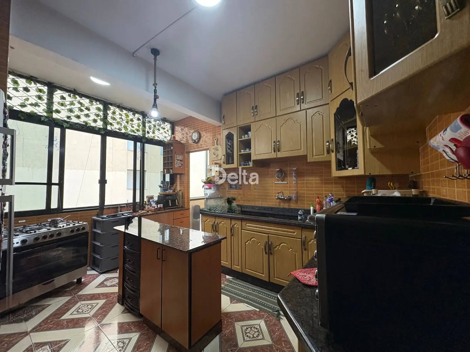 Apartment for Sale in Mar Elias, Beirut / 4BR — photo 4
