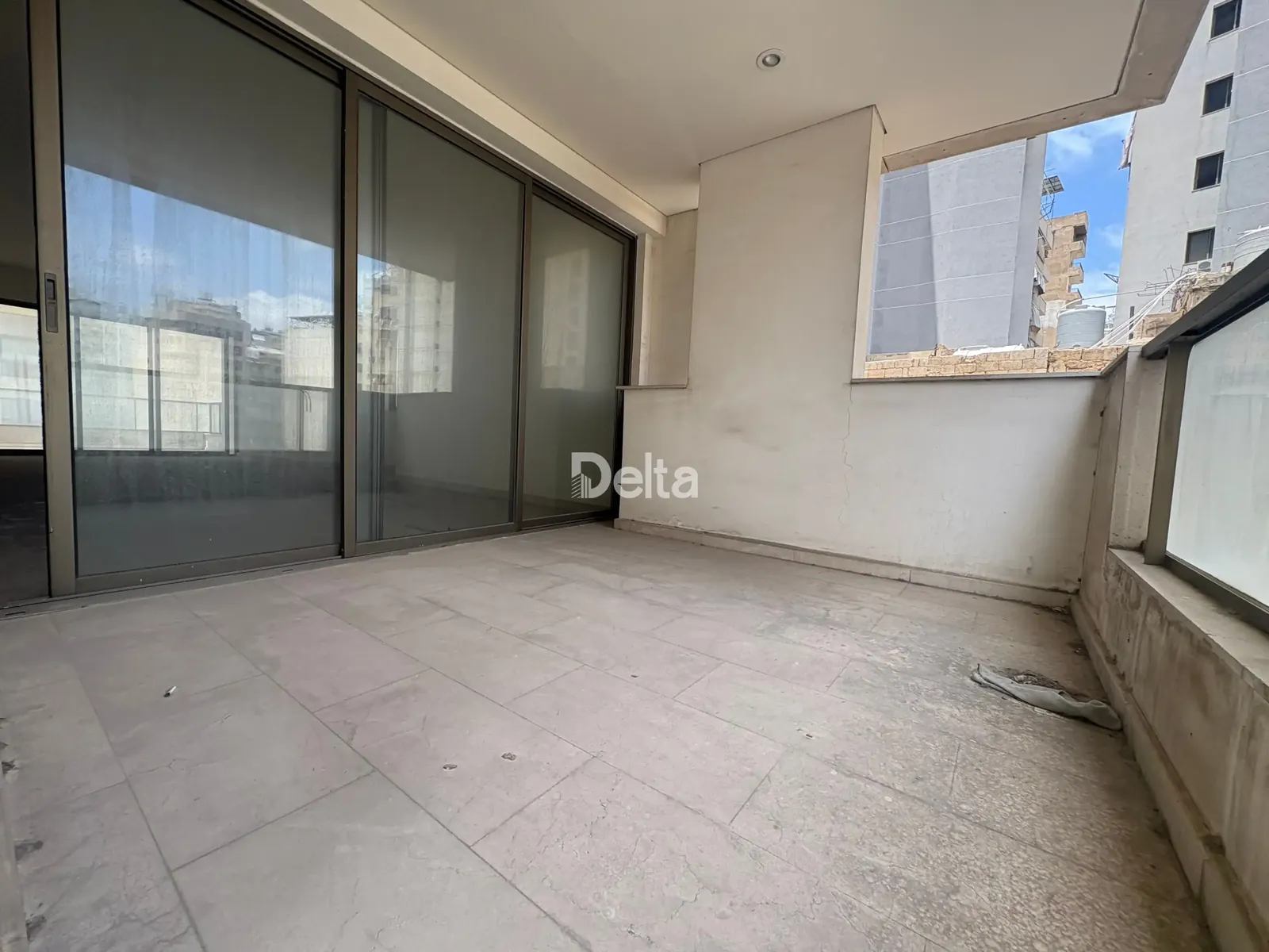 Apartment for Rent in Ras Al Nabaa, Beirut / 3 BR — photo 5