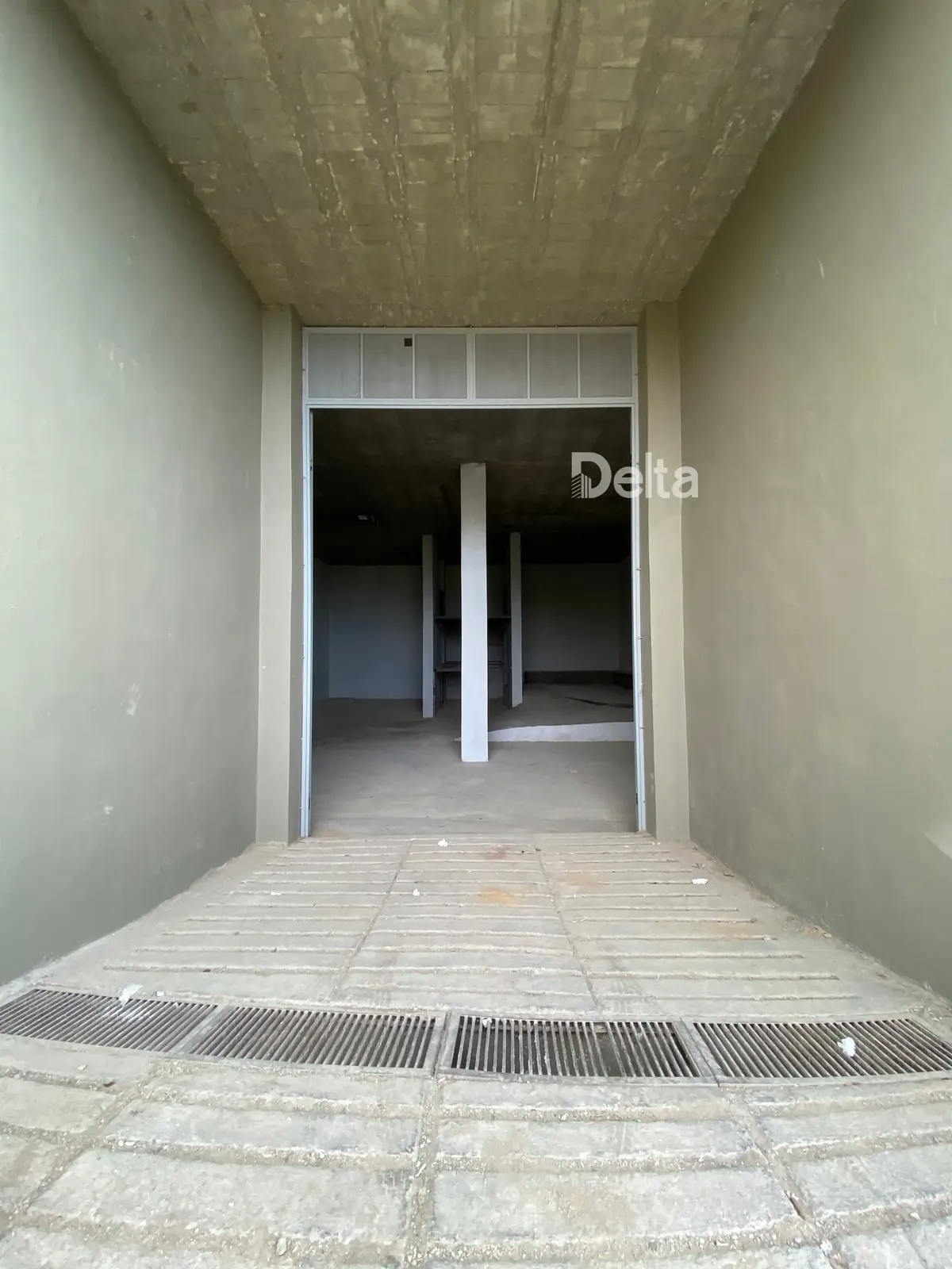 Warehouse for Sale in Bchamoun, Aley – 1000 sqm — photo 2