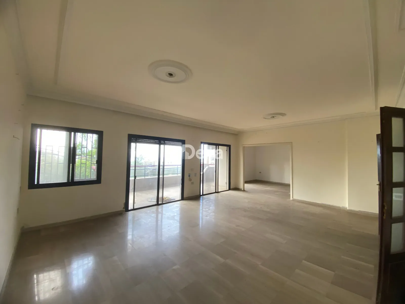 Apartment for Sale in Dawhet Aaramoun, Aley – 4 BR, 250 sqm, Sea View & Prime Location — photo 2