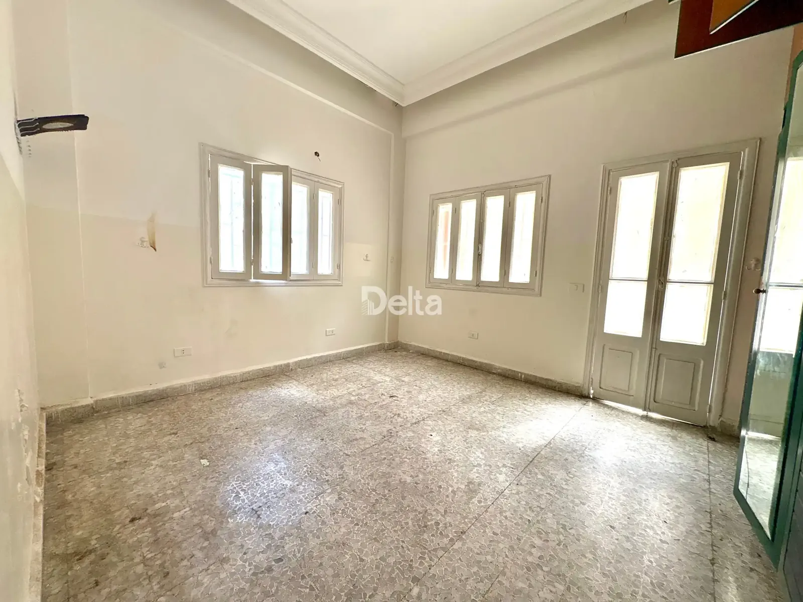 Apartment for Rent in Al Zarif, Beirut / 3 BR — الصورة 2
