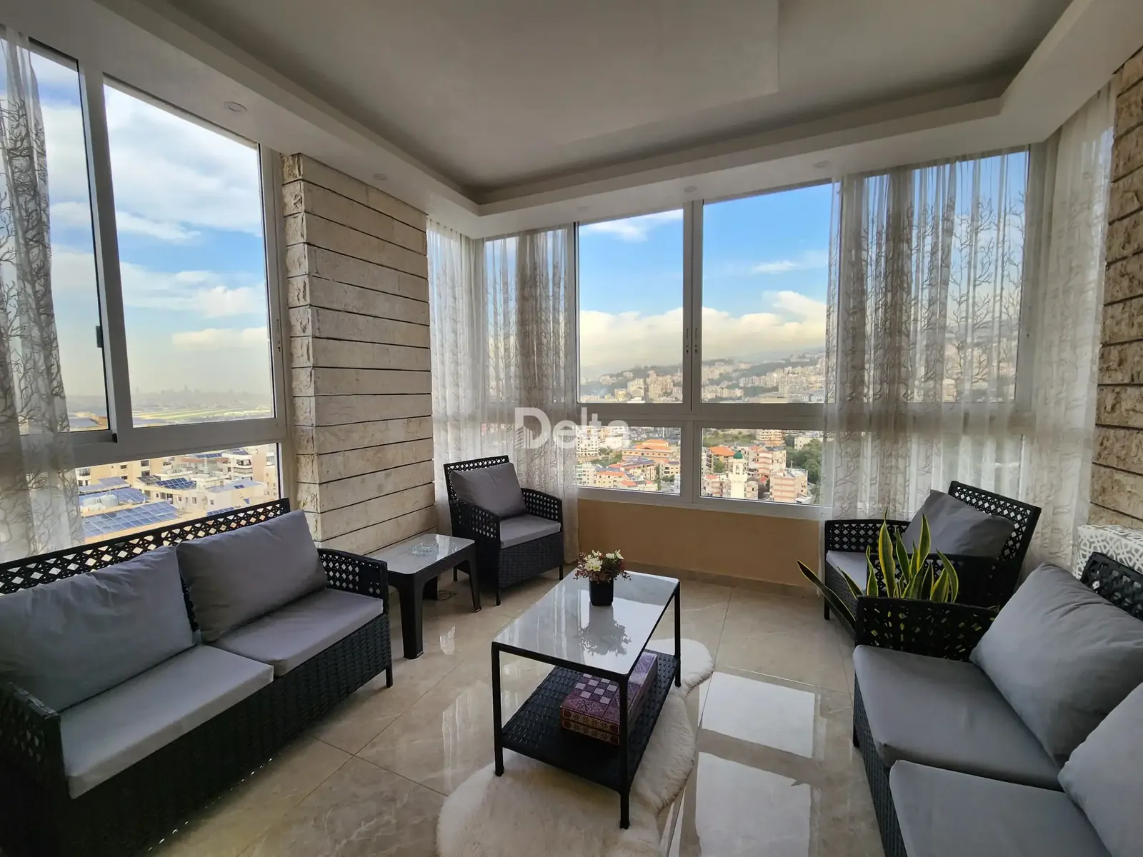 Apartment for Sale in Dawhet Aaramoun, Aley – 3 BR, 280 sqm, Private Entrance & Sea View — الصورة 4