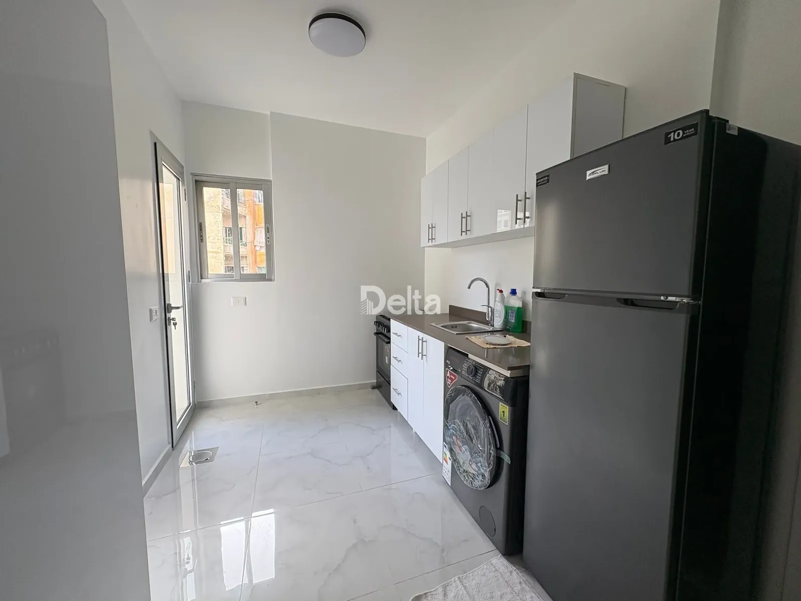 Apartment for Sale in Clemenceau, Beirut – 2 BR, 85 sqm, Private Entrance & High Ceiling — photo 4