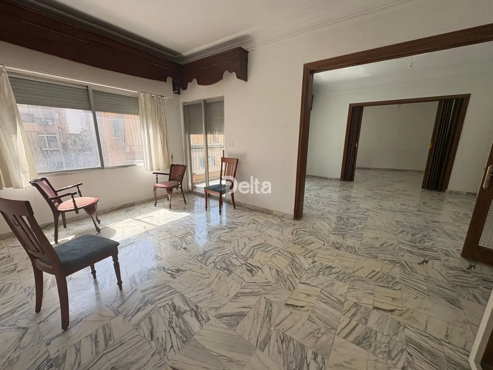 Apartment for Sale in Ras Al Nabaa, Beirut – 3 BR, 230 sqm, Prime Location & Near Supermarkets — photo 2