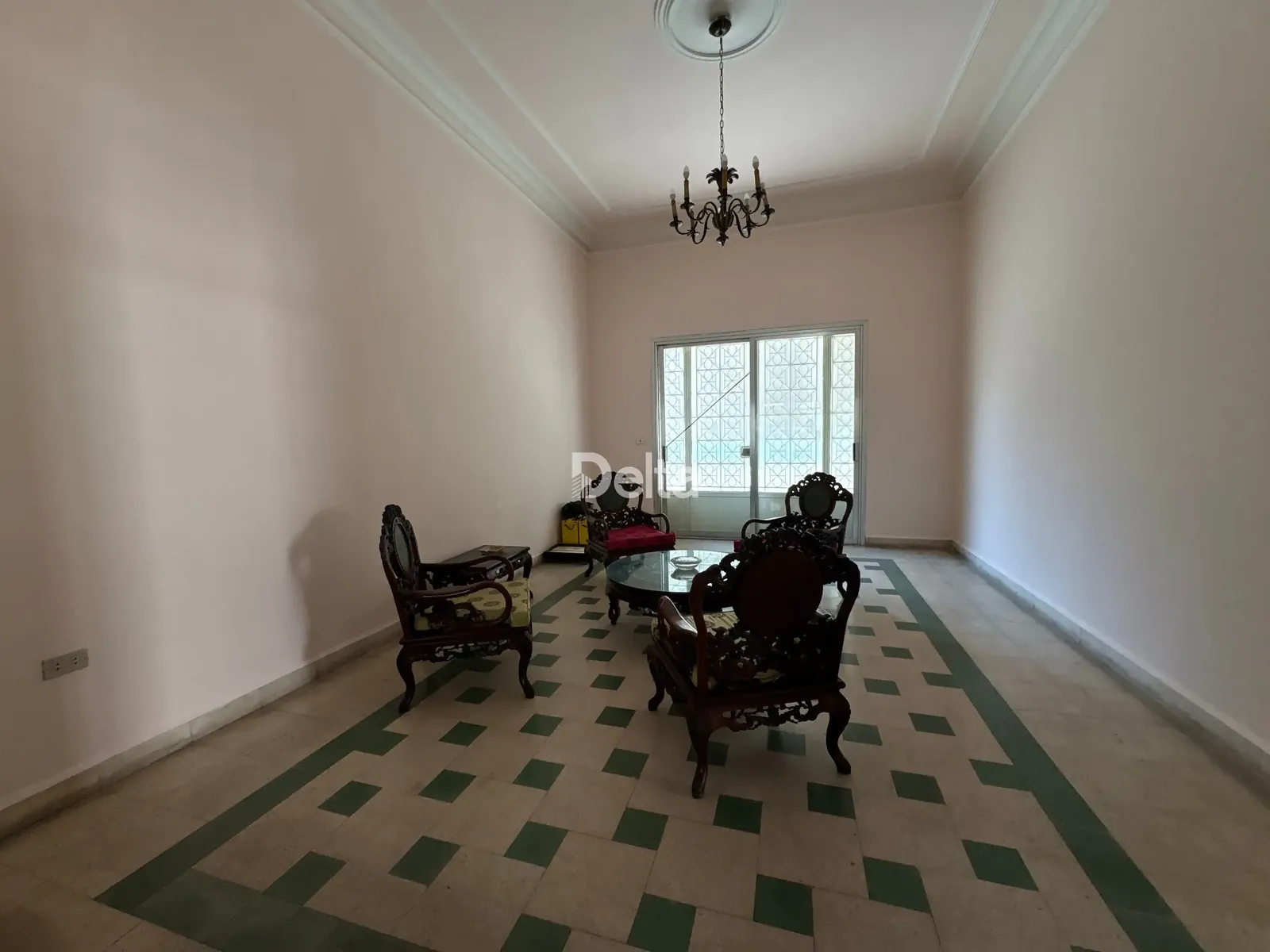 Apartment for Sale in Al Zarif, Beirut – 3 BR, 380 sqm, Private Entrance & High Ceiling — photo 2