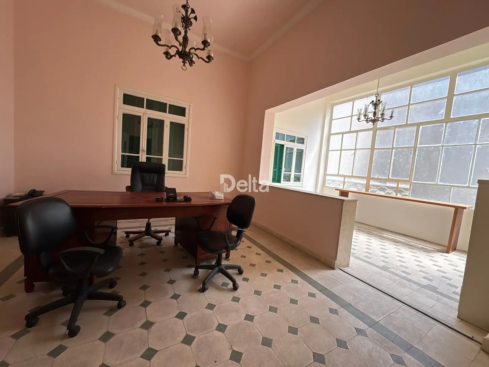 Apartment for Sale in Al Zarif, Beirut – 3 BR, 380 sqm, Private Entrance & High Ceiling — photo 4