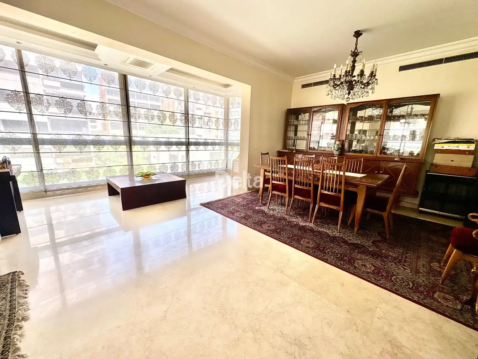 Apartment for Sale in Badaro, Beirut / 3BR — الصورة 3