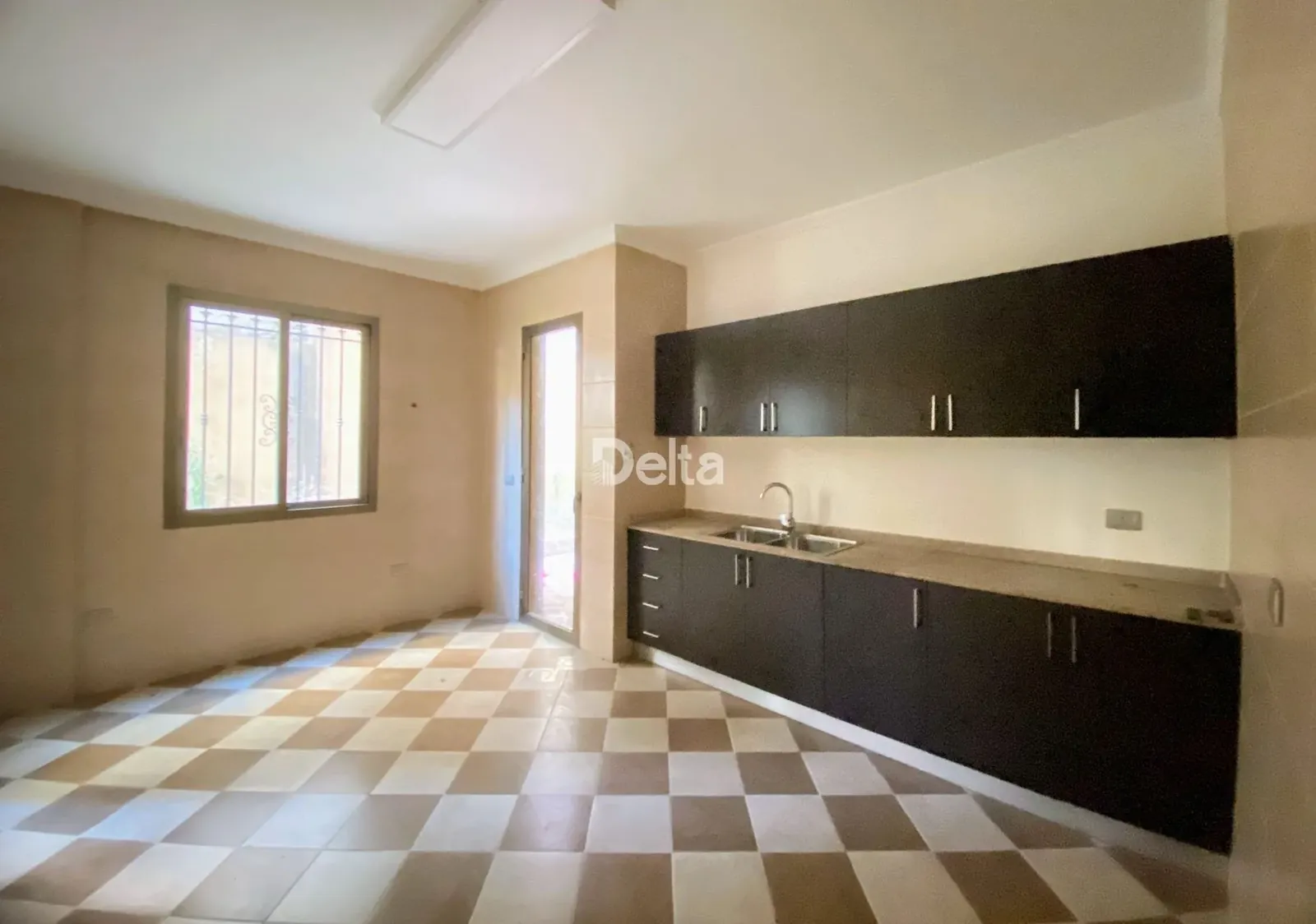 Apartment for Sale in Dawhet Aaramoun, Aley – 3 BR, 160 sqm, Near Schools & Near Restaurants / Cafes — photo 2