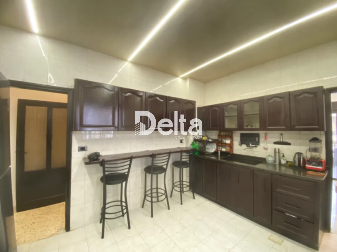 Apartment for Sale in Dawhet Aaramoun, Aley – 3 BR, 180 sqm, Prime Location & Near Supermarkets — photo 3