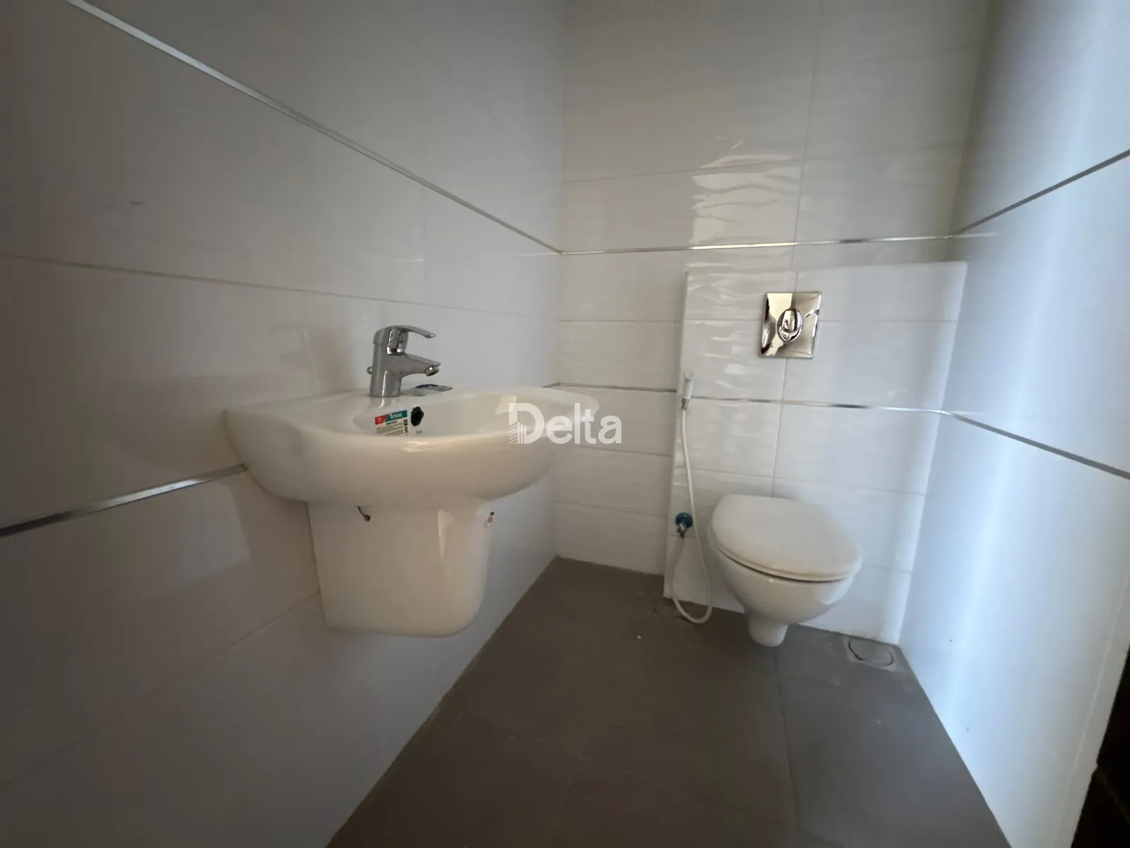 Apartment for Sale in Badaro, Beirut / 3BR — الصورة 3