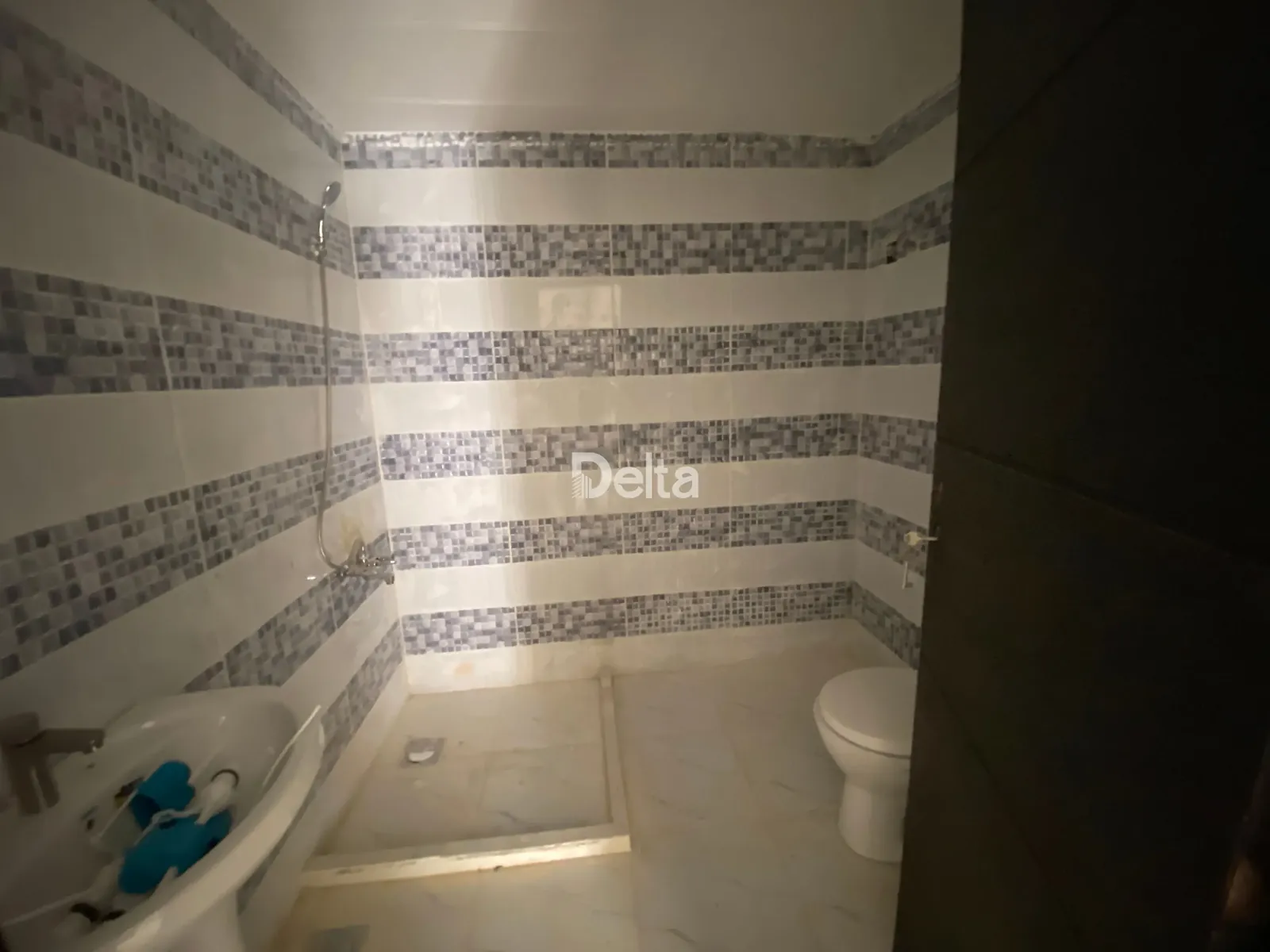 Apartment for Sale in Ainab, Aley – 3 BR, 210 sqm, Mountain View & Near Supermarkets — photo 4